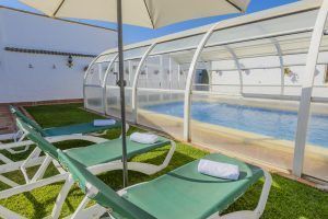 casa rural con piscina cubierta en Córdoba