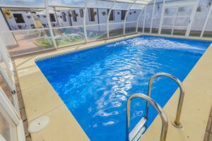 Acceso piscina