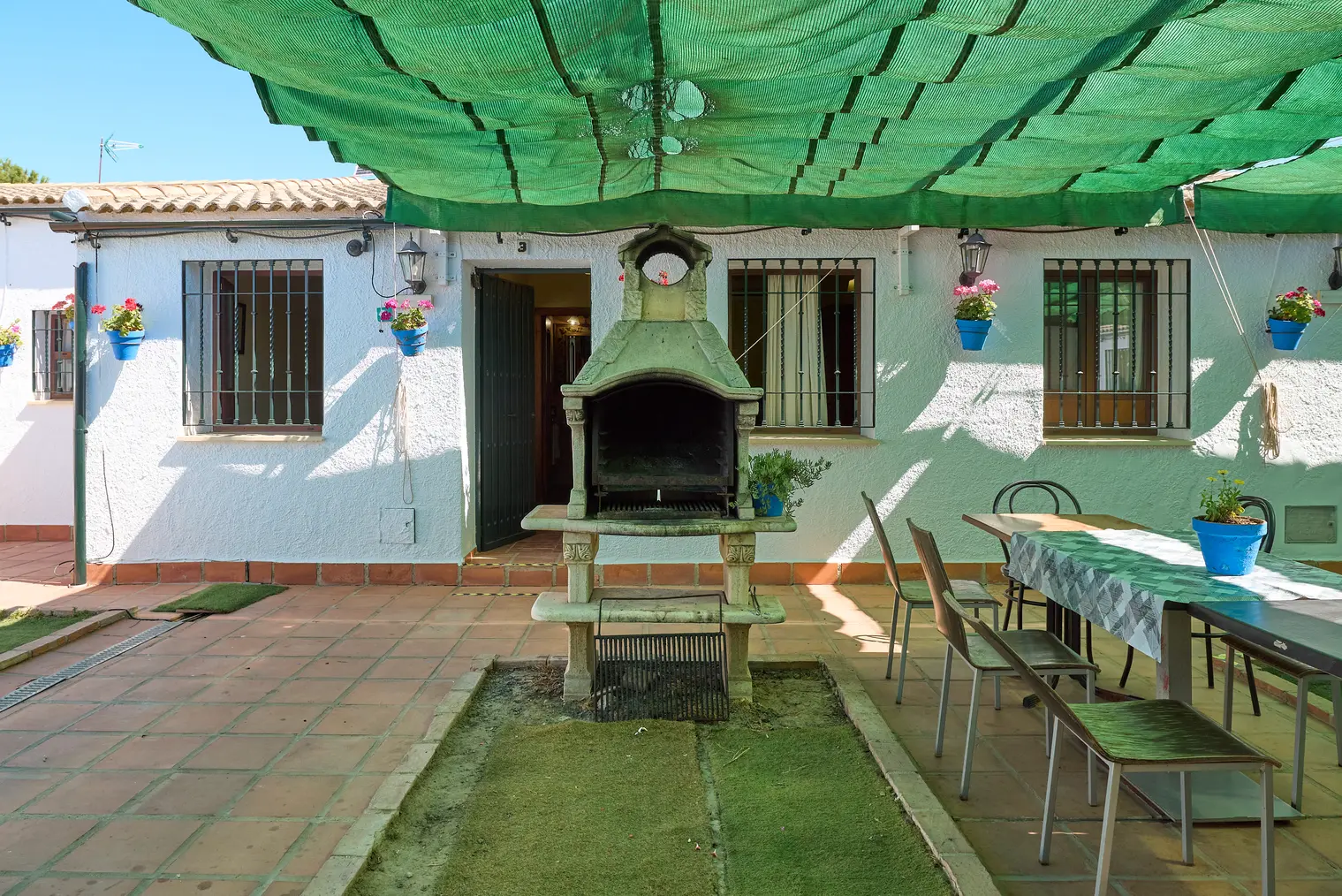 Barbacoa y patio